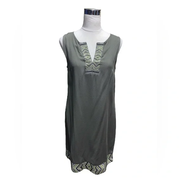Apt. 9 | Dresses | Apt 9 Olive Green Tunic Embroidered Neckline And Hem  Sleeveless Dress | Poshmark